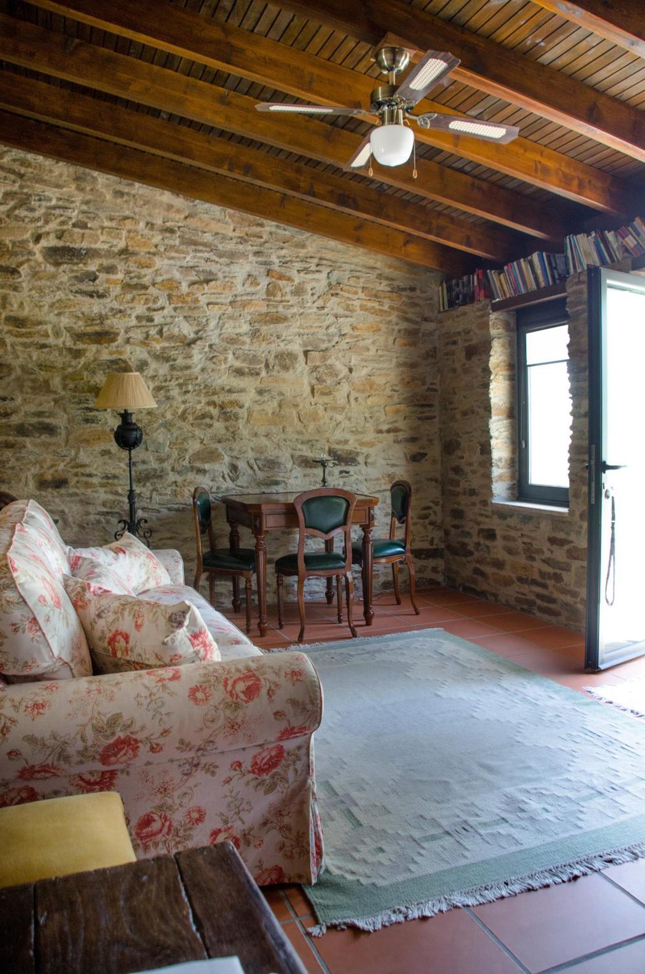 מירנדלה Casa De Campo Dos Tavoras מראה חיצוני תמונה